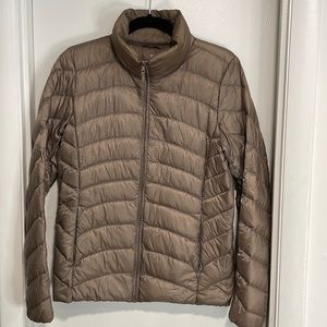 Uniqlo Ultra Light Packable Down Jacket